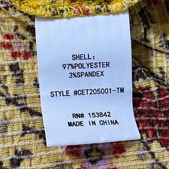 Mellóday Off-Shoulder Ruffled Top - Picture 5 of 12